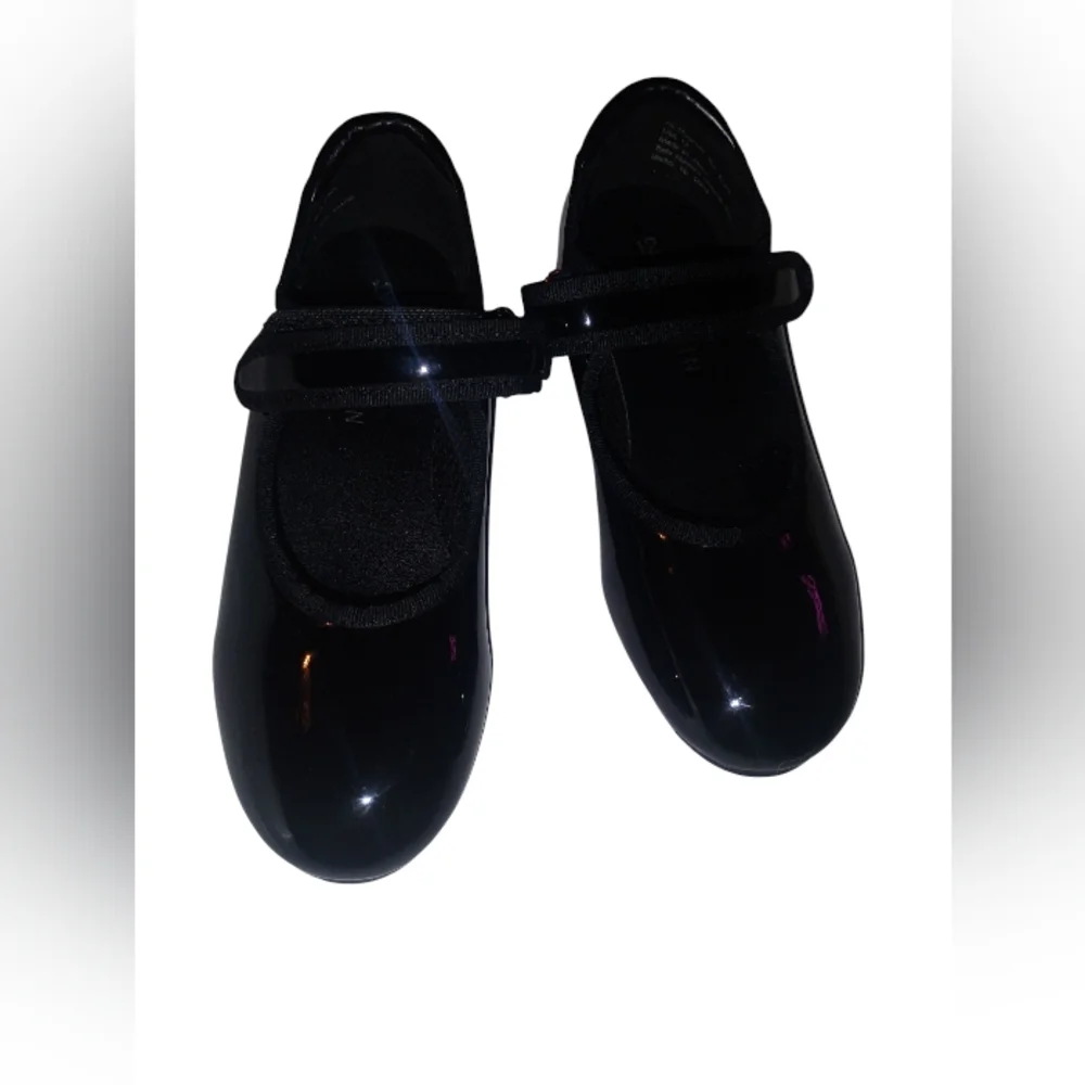 Danskin Kids Patent Black Tap Shoes Size 12 NWOT